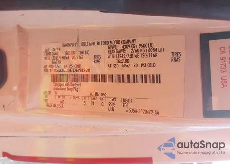 2014 Ford E-350 Super Duty Commercial z USA, uszkodzony, nr VIN 1FDSS3EL6EDB14328